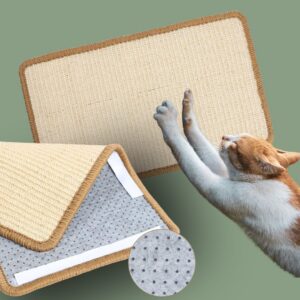 Cat Scratcher Non-Slip Mat with cat scratching